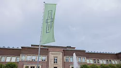 Das Museum Kunstpalast vermittelt einen anderen Blick auf die K&uuml;nstlerin Niki de Saint Phalle. (Archivbild) - &copy; Rolf Vennenbernd/dpa