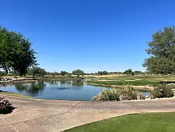 Harris macht Wahlkampf in einem schicken Golfclub. (Archivbild) - &copy; Julia Naue/dpa