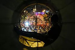 Tausende Israelis protestierten den vierten Tag in Folge gegen die Regierung und f&uuml;r ein Abkommen zur Freilassung der in Gaza weiter festgehaltenen Geiseln. - &copy; Ohad Zwigenberg/AP