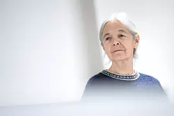 Im Prozess gegen Daniela Klette haben die Zeugen deutliche Erinnerungslücken. - © Sina Schuldt/dpa