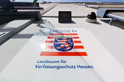 Das Landesamt f&uuml;r Verfassungsschutz hatte den hessischen AfD-Landesverband im September 2022 als sogenanntes Beobachtungsobjekt eingestuft. (Archivbild) - &copy; Lando Hass/dpa