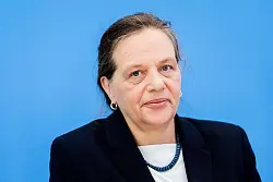 Bundeswahlleiterin Brand warnt vor einer &uuml;berst&uuml;rzten Neuwahl. (Archivbild) - &copy; Christoph Soeder/dpa