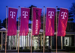 Das Konzeptpapier der Netzagentur darf als Gegenwind f&uuml;r die Telekom verstanden werden. - &copy; Oliver Berg/dpa