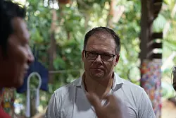 Umweltminister Schneider will Nachbesserungen an den Texten. (Archivbild) - © Larissa Schwedes/dpa