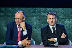 Kanzler Merz und Pr&auml;sident Macron hatten Forderungen der Tech-Industrie auf dem Gipfel zur europ&auml;ischen digitalen Souver&auml;nit&auml;t bekr&auml;ftigt. - &copy; Ebrahim Noroozi/Pool AP/dpa