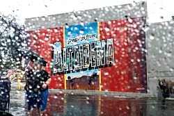 Am Samstag erreichte der Regen in S&uuml;dkalifornien seinen H&ouml;hepunkt. - &copy; Noah Berger/FR34727 AP/AP/dpa