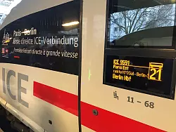 Seit einem halben Jahr kommen Zugreisende mit einem Direkt-ICE in acht Stunden von Berlin nach Paris. (Archivbild) - © Michael Evers/dpa