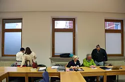 In Unterfranken starb ein M&auml;dchen mutma&szlig;lich an den Folgen von Unterern&auml;hrung. Vor Gericht stehen nun die Eltern. - &copy; Karl-Josef Hildenbrand/dpa