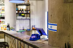 In Israel war der Betreiber noch nicht, der Koch kommt aber von dort. - &copy; Philipp von Ditfurth/dpa