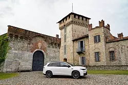 Gleichmacher: Der Leapmotor C10 kostet als reines E-Auto genau das Gleiche wie mit Range Extender an Bord. - &copy; Leapmotor/dpa-tmn