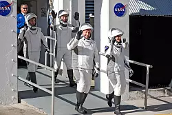 Mit einer Falcon 9 Rakete ist die Crew 11 zur ISS gestartet. - &copy; John Raoux/AP/dpa