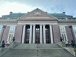 In der Königlich-Schwedischen Akademie der Wissenschaften sind die letzten Nobelpreisträger des Jahres verkündet worden. (Archivbild) - © Steffen Trumpf/dpa