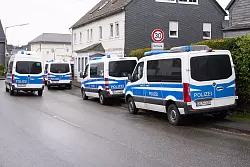 Der Tatverdächtige ist seit mehr als einer Woche verschwunden. - © Thomas Frey/dpa