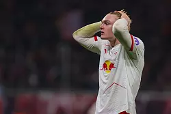 Conrad Harder (RB Leipzig) reagiert entt&auml;uscht nach dem 1:3. - &copy; Jan Woitas/dpa