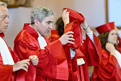 Der Erste Senat nahm die Strompreisbremse unter die Lupe. - &copy; Uwe Anspach/dpa