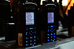 Bei Behörden ist es zu einer Störung des Digitalfunks gekommen. (Symbolbild) - © Maurizio Gambarini/dpa