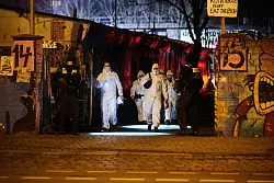 Auf dem Bauwagengel&auml;nde sind nach LKA-Angaben zehn Menschen angetroffen und vorl&auml;ufig festgehalten worden. - &copy; Annette Riedl/dpa