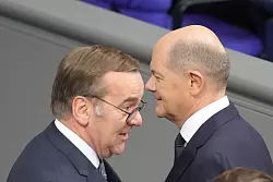 Scholz oder Pistorius? Die SPD hat die Qual der Wahl. (Archivbild) - &copy; Kay Nietfeld/dpa