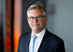 EU-Innenkommissar Magnus Brunner sieht die EU in der Migrationspolitik auf einem guten Weg. (Archivbild) - &copy; Sven Hoppe/dpa