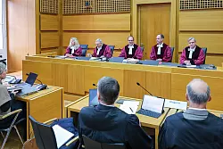 Altbundeskanzler Gerhard Schr&ouml;der ist im Streit um ein eigenes B&uuml;ro im Bundestag erneut vor Gericht gescheitert. - &copy; Jan Woitas/dpa