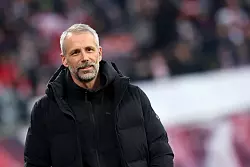 Leipzigs Trainer Marco Rose stand in den vergangenen Wochen in der Kritik, der Club hielt an ihm fest. - © Jan Woitas/dpa