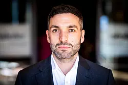 Der stellvertretende FDP-Fraktionsvorsitzende, Konstantin Kuhle, h&auml;lt nichts von einer erneuten Reform des Waffenrechts. (Archivbild) - &copy; Moritz Frankenberg/dpa