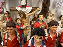 Manchen geht der Prozess der Heiligwerdung mittlerweile zu schnell. (Foto: Archiv) - &copy; Christoph Sator/dpa