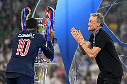 Ousmane Dembélé ist laut UEFA der beste Champions-League-Spieler in dieser Saison. - © Robert Michael/dpa