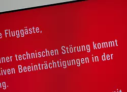 Wegen einer St&ouml;rung bei der Deutschen Flugsicherung kam es zu gro&szlig;en Verz&ouml;gerungen und Ausf&auml;llen wie hier am Flughafen Frankfurt (Foto aktuell). - &copy; Andreas Arnold/dpa
