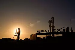 Die SpaceX-Megarakete &laquo;Starship&raquo; vor dem Start. - &copy; Eric Gay/AP/dpa