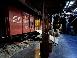 Russland feiert mit einem neuen großen Museum mit sieben Etagen, davon vier unter der Erde, die Atomenergie. - © Ulf Mauder/dpa