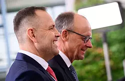 Die Stimmung war trotz gegens&auml;tzlicher Positionen zur Reparationsfrage freundlich - &copy; Bernd von Jutrczenka/dpa