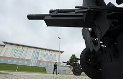 Die Nato hat den Start der Arbeit des neuen Ukraine-Kommandos in Wiesbaden angekündigt. (Archivbild) - © Arne Dedert/dpa