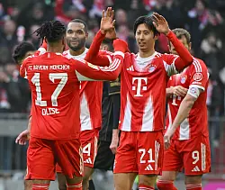 Hiroki Ito jubelt &uuml;ber sein Tor zum 1:0. - &copy; Peter Kneffel/dpa