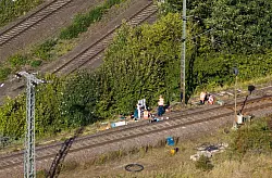 Mittlerweile l&auml;uft der Bahnverkehr zwischen Hannover und Berlin fast wieder wie gewohnt. - &copy; Julian Stratenschulte/dpa