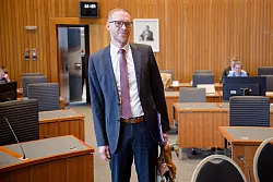 Jan Heinisch, CDU-Abgeordneter im Landtag von Nordrhein-Westfalen, ist Teil des CDU-Teams, das mit Politikerinnen und Politikern von CSU und SPD über Klima- und Energiefragen verhandelt. (Archivfoto) - © Henning Kaiser/dpa