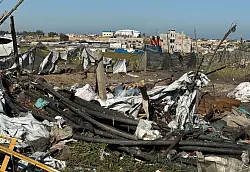 Zerstörungen nach Luftangriff in Chan Junis. - © Doaa El-Baz/APA Images via ZUMA Press Wire/dpa