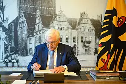 Der Bundespräsident muss noch unterschreiben. (Archivbild) - © Klaus-Dietmar Gabbert/dpa