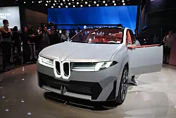 BMWs «neue Klasse» wurde von Experten gelobt. - © Johannes Neudecker/dpa