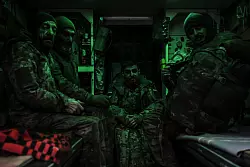 Die ukrainischen Verteidiger erleiden bei den harten Gefechten im Osten Verluste. - © Oleg Petrasiuk/Press service of 24 Mechanised brigade/AP/dpa