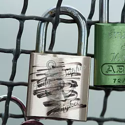 Häufig suchen Paare zu spät professionelle Hilfe. (Archivbild) - © picture alliance / Klaus-Dietmar Gabbert/dpa-Zentralbild/ZB