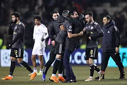 Party in Baku: Karabach Agdam darf aufs Weiterkommen hoffen. - &copy; Uncredited/AP/dpa