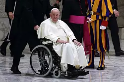 Papst Franziskus war seit einiger Zeit anzusehen, dass ihm die Gesundheit zunehmend zu schaffen macht. (Archivbild) - &copy; Evandro Inetti/ZUMA Press Wire/dpa