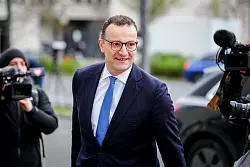 Schlägt nun die Stunde von Spahn? - © Kay Nietfeld/dpa