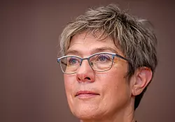 Sie ist die gro&szlig;e Gewinnerin der Vorsitzenden-Wahl bei der Konrad-Adenauer-Stiftung. (Archivbild) - &copy; Michael Kappeler/dpa