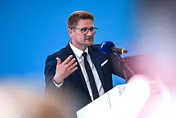 AfD-Politiker Springer beklagt hohe Ausgaben f&uuml;r B&uuml;rgergeld (Archivbild) - &copy; Britta Pedersen/dpa