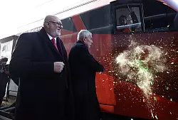 Der Bau hat rund 5,9 Milliarden Euro gekostet. - © Erwin Scheriau/APA/dpa