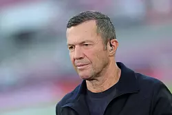Ist von Neuers klaren Aussagen überrascht: Lothar Matthäus. - © Rolf Vennenbernd/dpa