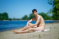 Bei dem Workshop k&ouml;nnte es laut Ferrat auch intim werden. - &copy; Uwe Anspach/dpa