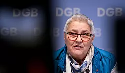 DGB-Vize Elke Hannack fordert mehr Ausbildungsplätze. - © Britta Pedersen/dpa